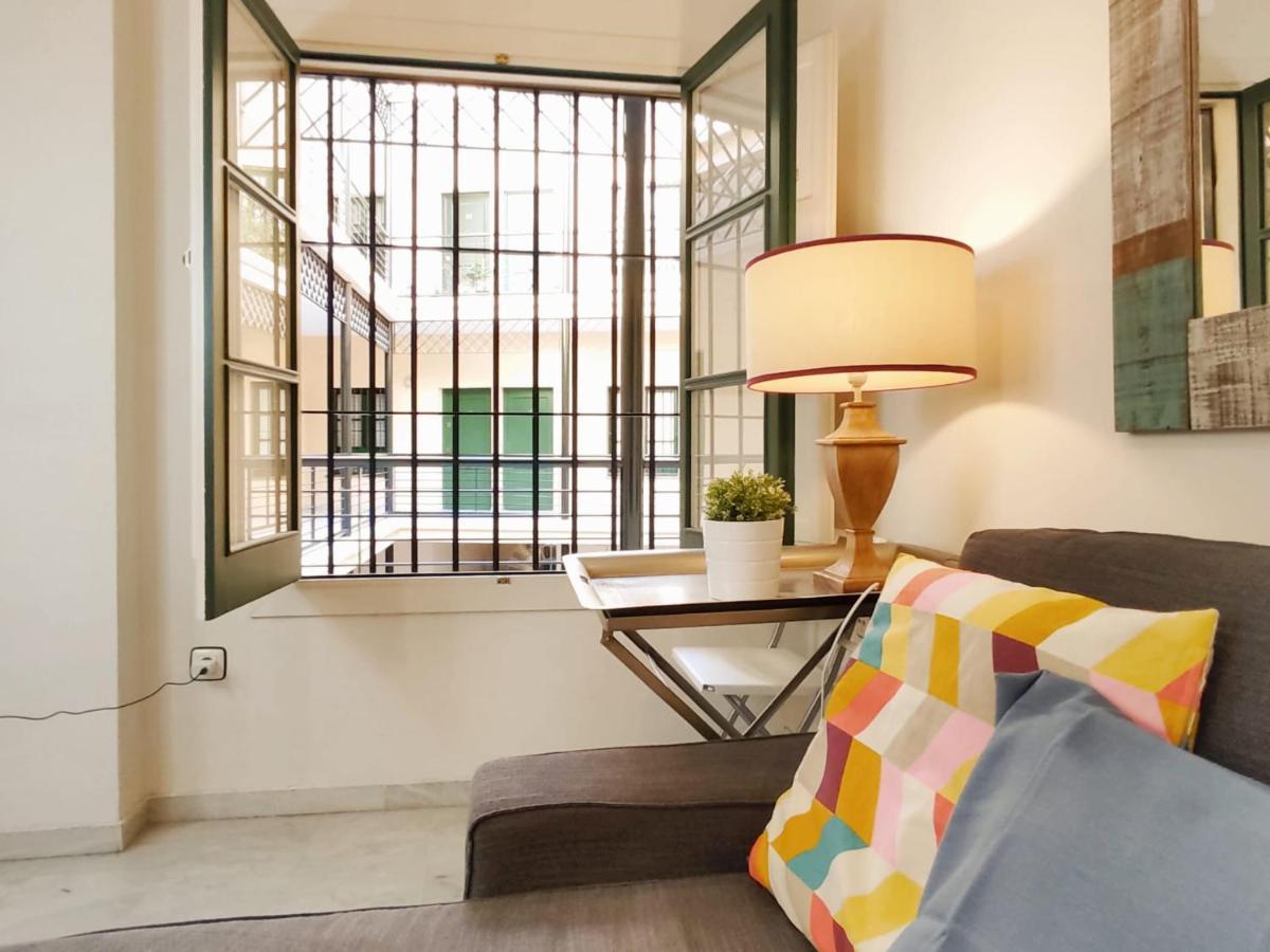 Homeyseville-Bright Apartment At Santa Cruz 4 Pax, Parking Optional מראה חיצוני תמונה