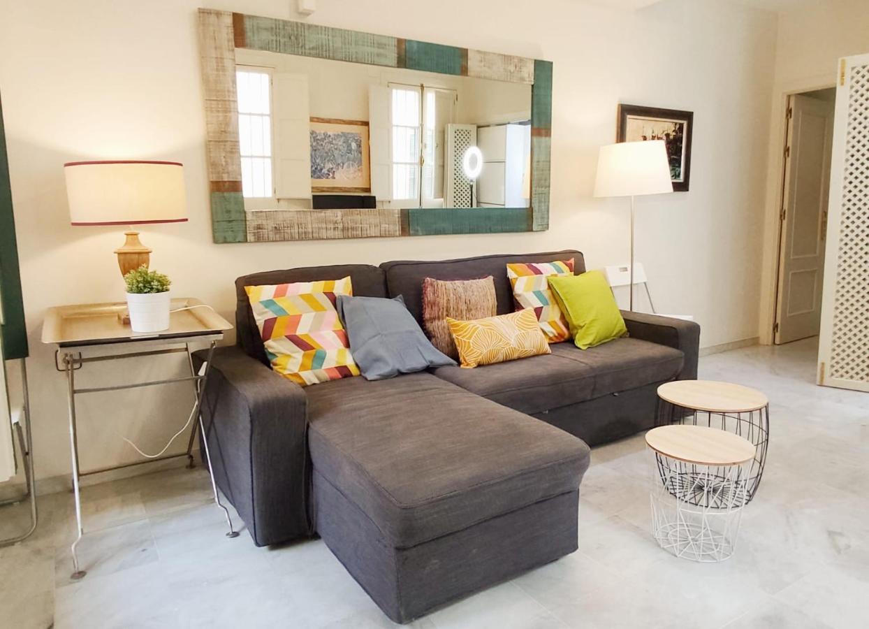 Homeyseville-Bright Apartment At Santa Cruz 4 Pax, Parking Optional מראה חיצוני תמונה