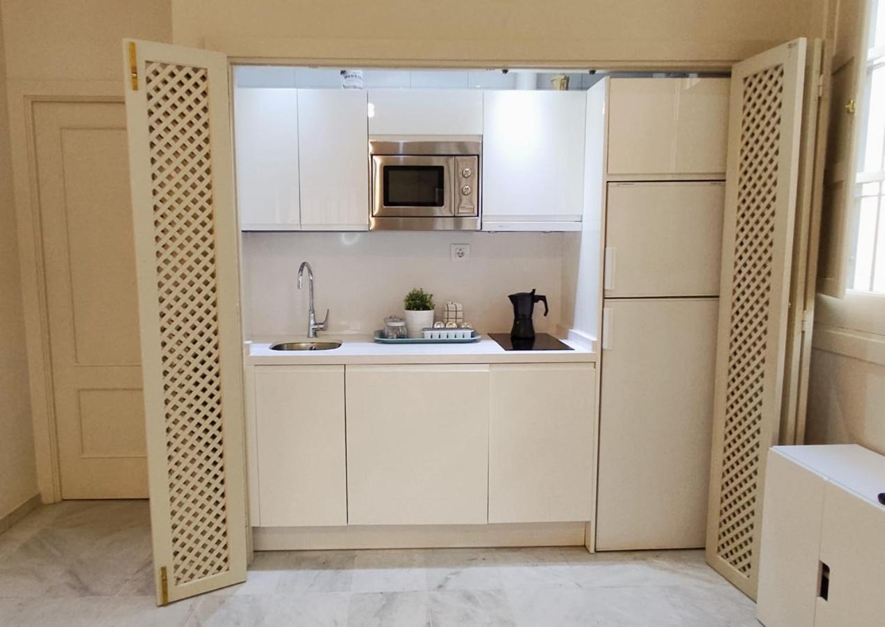 Homeyseville-Bright Apartment At Santa Cruz 4 Pax, Parking Optional מראה חיצוני תמונה