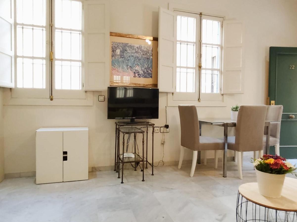 Homeyseville-Bright Apartment At Santa Cruz 4 Pax, Parking Optional מראה חיצוני תמונה