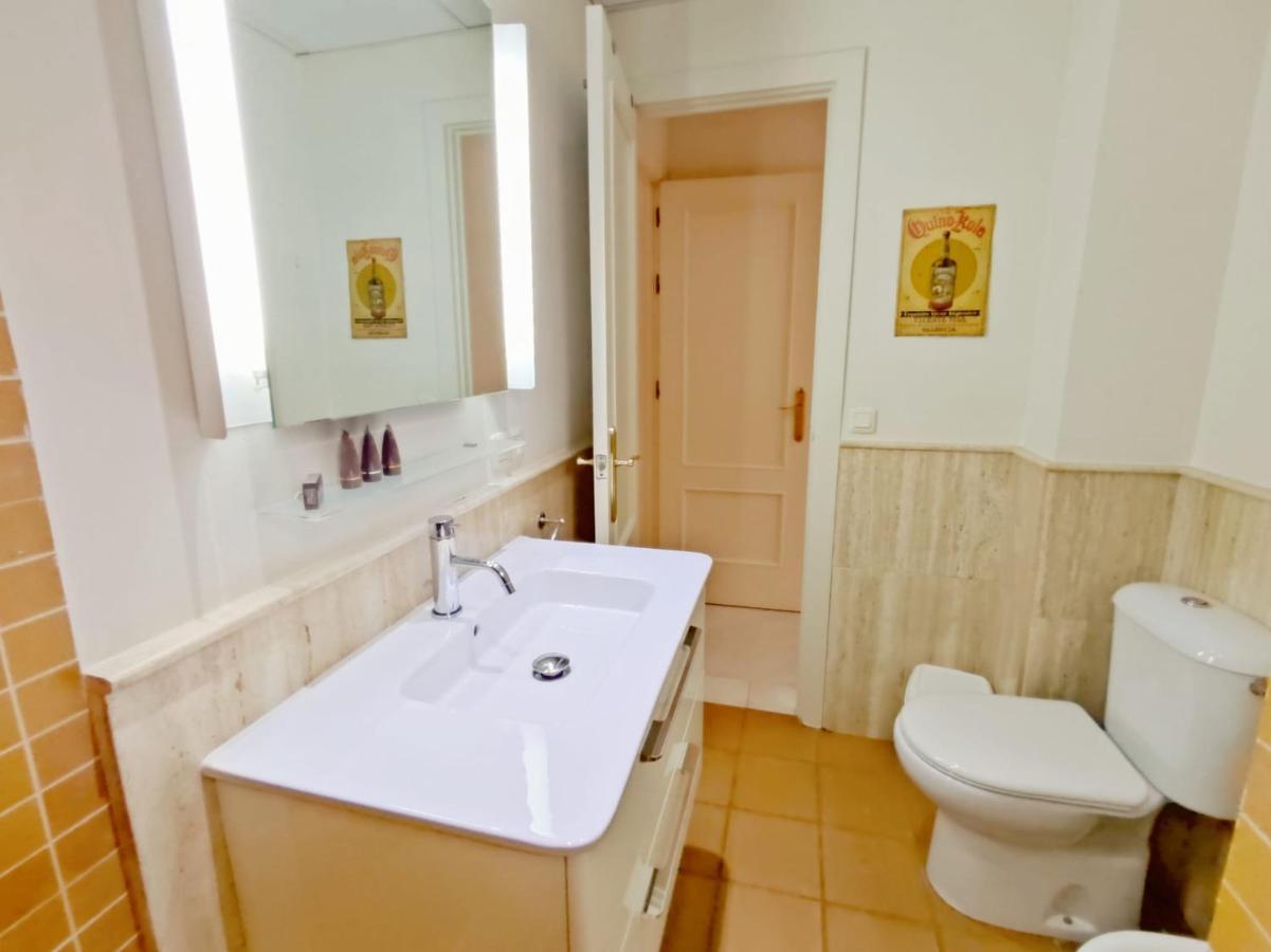Homeyseville-Bright Apartment At Santa Cruz 4 Pax, Parking Optional מראה חיצוני תמונה